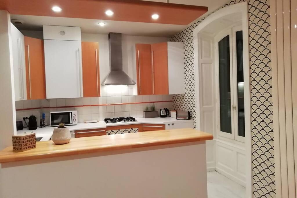 Tulle : Bel Appartement Lumineux En Centre Ville Dış mekan fotoğraf