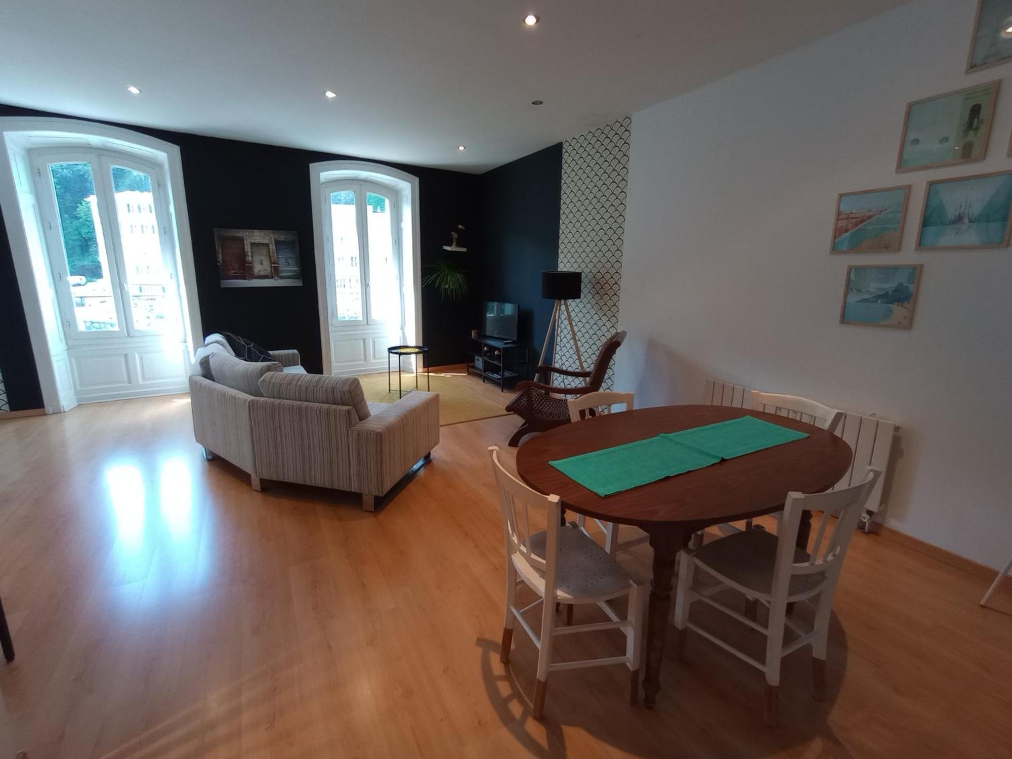 Tulle : Bel Appartement Lumineux En Centre Ville Dış mekan fotoğraf